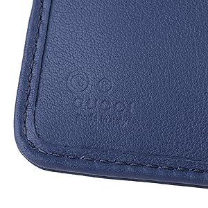 GUCCI 青 レザー 二つ折り財布 GUCCI ロゴ 二つ折りウォレットパステルブルー レザー | GUCCI公式